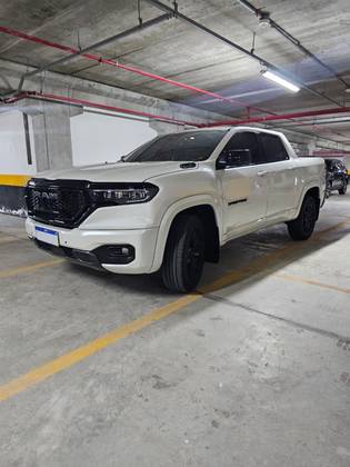 RAM RAMPAGE 2.0 HURRICANE 4 TURBO GASOLINA REBEL 4X4 AUTOMÁTICO